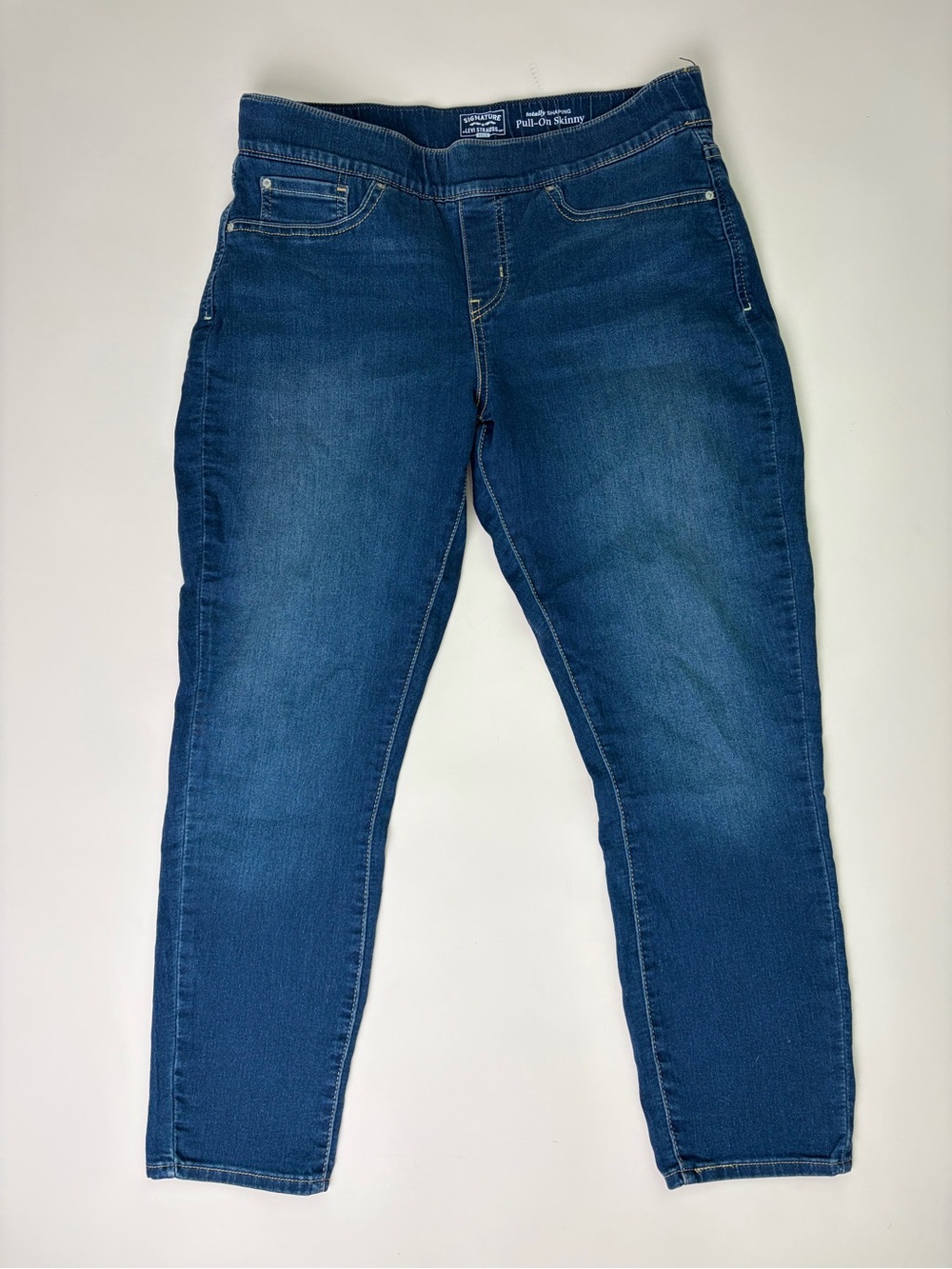 Signature by Levi Strauss Women’s Skinny Jeans - Blue